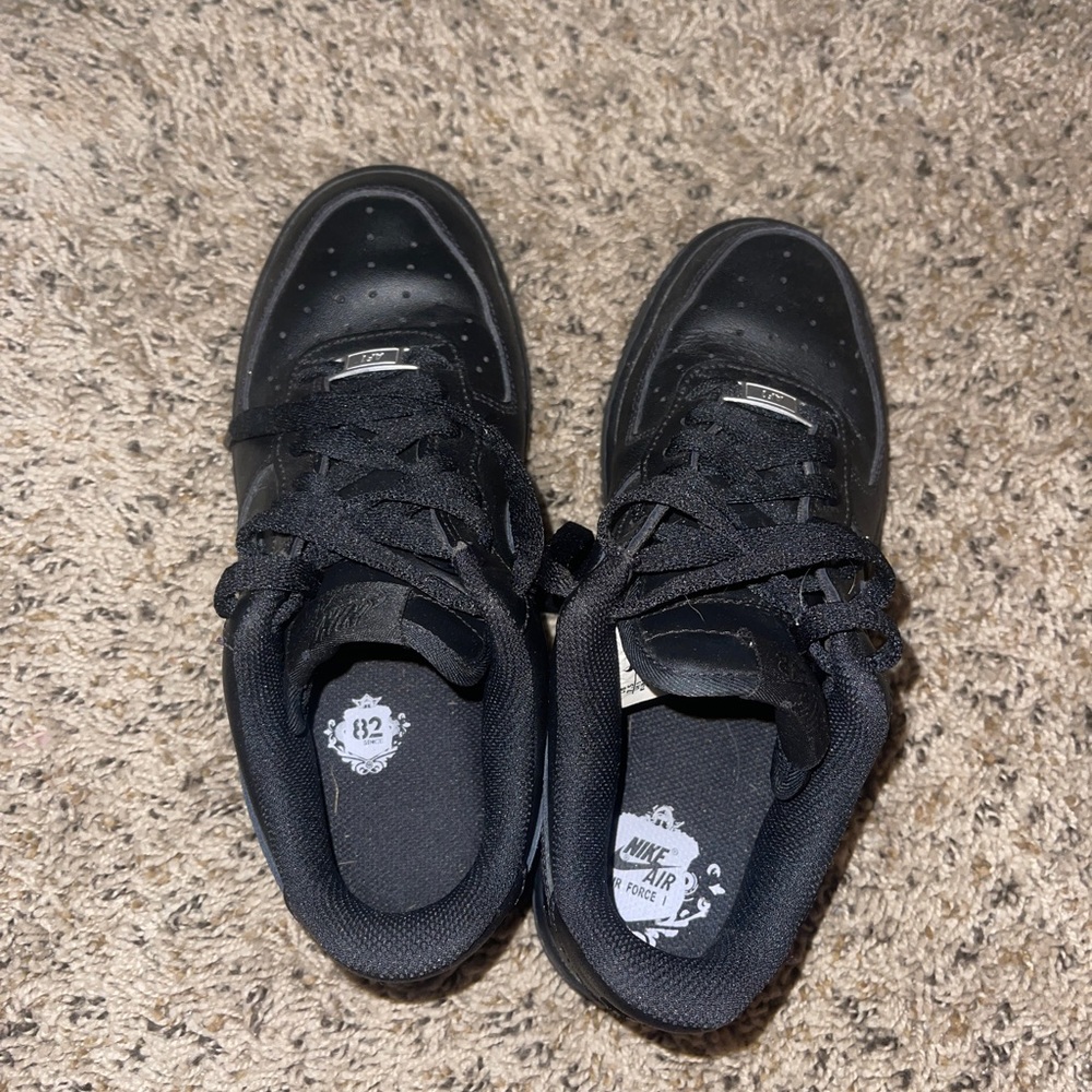 Black Air Force ones